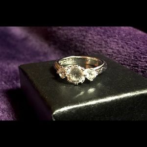 Tacori Sterling Silver 3 Stone CZ Ring Size 6